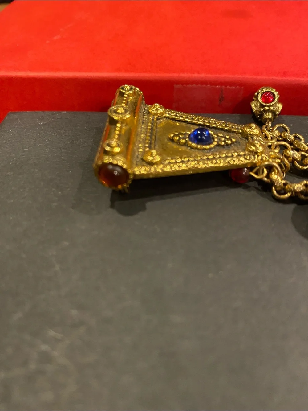 1928 Brand Vintage-Inspired Gold Tone Blue & Red Dangle Art Glass Brooch